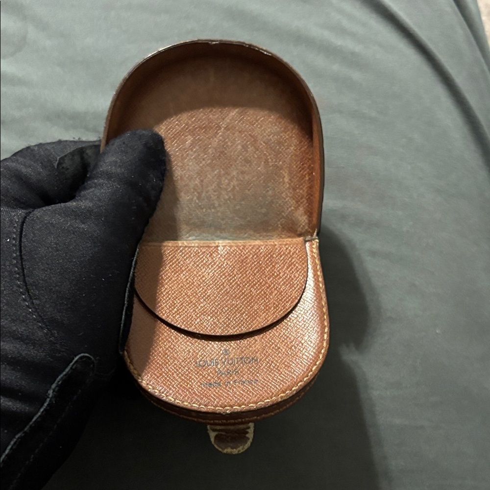 Louis Vuitton Brown Coin Purse - Picture 4 of 6